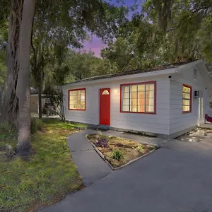 Downtown Single Family Modern Close To Beaches And Dining Sarasota